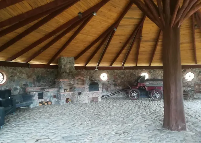 农家乐 Przy Stajni